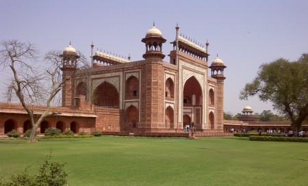 Entrance gate to Taj Mahal